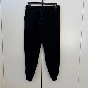 Hollister Men’s Black Jogger Sweat pants cuffed Size Small